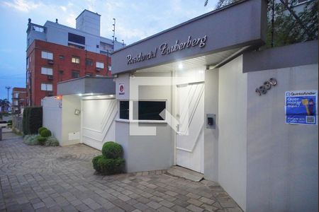 Apartamento para alugar com 315m², 4 quartos e 3 vagasFachada