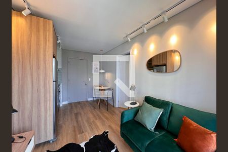 Sala/Cozinha de apartamento para alugar com 1 quarto, 34m² em Campo Belo, São Paulo