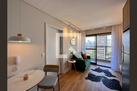 Sala/Cozinha de apartamento para alugar com 1 quarto, 34m² em Campo Belo, São Paulo