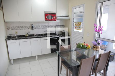 Apartamento à venda com 2 quartos, 57m² em Padroeira, Osasco