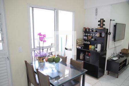 Apartamento à venda com 2 quartos, 57m² em Padroeira, Osasco