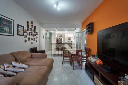 Apartamento para alugar com 85m², 2 quartos e 1 vagaSala