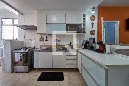 Apartamento para alugar com 85m², 2 quartos e 1 vagaCozinha