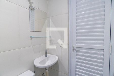 Banheiro de apartamento para alugar com 1 quarto, 15m² em Vila Mariana, São Paulo