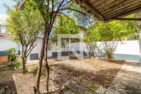 Casa para alugar com 159m², 4 quartos e 3 vagasQuintal