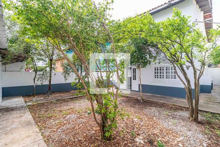 Casa para alugar com 159m², 4 quartos e 3 vagasQuintal