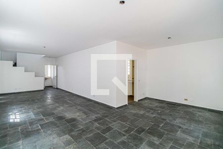 Sala de casa para alugar com 4 quartos, 159m² em Caxingui, São Paulo