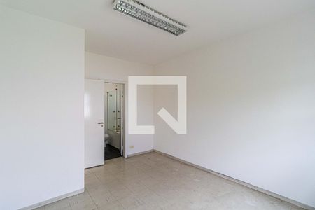 Casa para alugar com 159m², 4 quartos e 3 vagasSuite