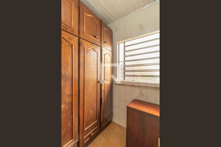 Casa à venda com 244m², 7 quartos e 6 vagasQuarto 3 - Casa 1