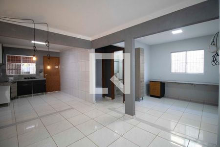 Sala de casa para alugar com 2 quartos, 110m² em Jardim Mariliza, Goiânia