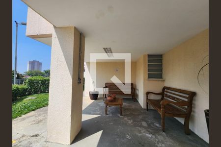 Apartamento para alugar com 64m², 2 quartos e 1 vagaÁrea comum