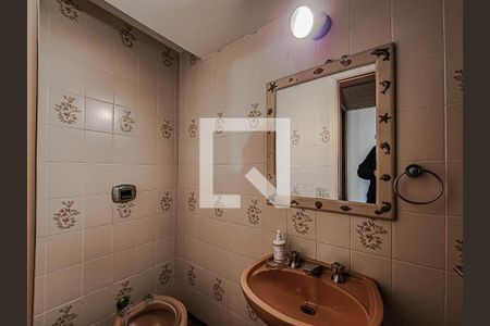 Apartamento para alugar com 130m², 3 quartos e 2 vagas Apartamento para alugar com 130m², 3 quartos e 2 vagasLavabo