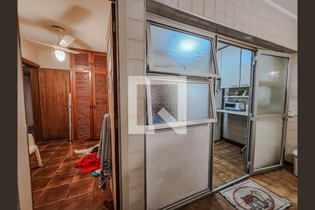 Área de Serviço de apartamento para alugar com 3 quartos, 130m² em Centro, Guarujá