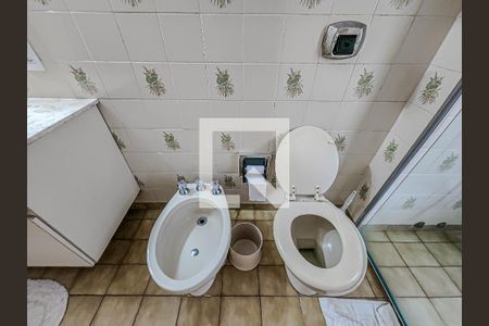 Banheiro de apartamento para alugar com 3 quartos, 130m² em Centro, Guarujá