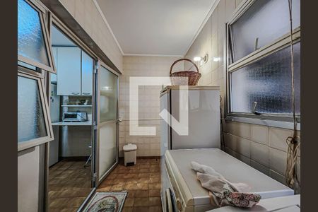 Apartamento para alugar com 130m², 3 quartos e 2 vagas Apartamento para alugar com 130m², 3 quartos e 2 vagasÁrea de Serviço