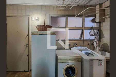 Apartamento para alugar com 130m², 3 quartos e 2 vagas Apartamento para alugar com 130m², 3 quartos e 2 vagasÁrea de Serviço