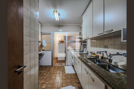 Apartamento para alugar com 130m², 3 quartos e 2 vagas Apartamento para alugar com 130m², 3 quartos e 2 vagasCozinha