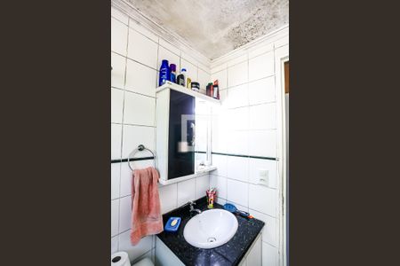 Apartamento à venda com 82m², 3 quartos e 2 vagasSuíte - Banheiro