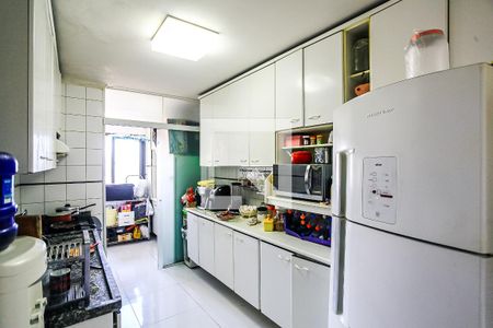 Apartamento à venda com 82m², 3 quartos e 2 vagasCozinha