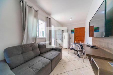 Sala de apartamento para alugar com 2 quartos, 38m² em Jardim Vila Rica, Santo André