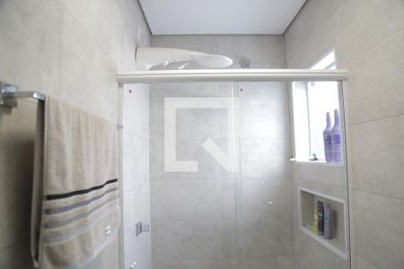 Casa à venda com 136m², 3 quartos e 2 vagasBanheiro Social