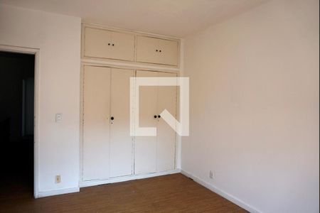 Casa à venda com 450m², 10 quartos e 6 vagasQuarto 6