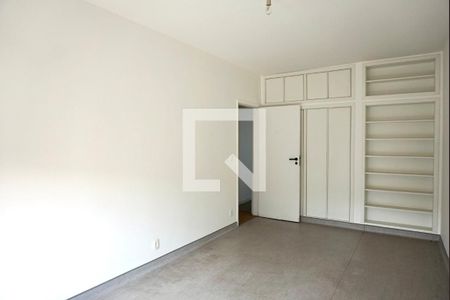 Casa à venda com 450m², 10 quartos e 6 vagasQuarto 8