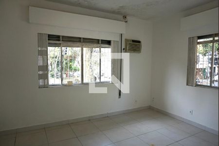 Casa à venda com 450m², 10 quartos e 6 vagasQuarto 9