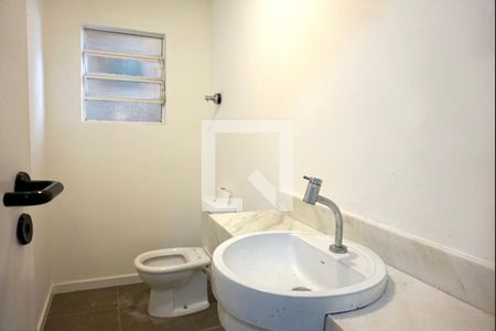 Casa à venda com 450m², 10 quartos e 6 vagasBanheiro