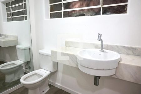 Casa à venda com 450m², 10 quartos e 6 vagasBanheiro