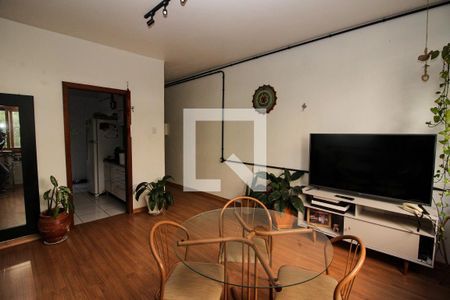 Sala de apartamento para alugar com 2 quartos, 77m² em Menino Deus, Porto Alegre