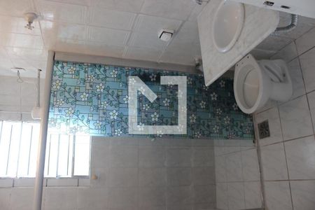Banheiro de apartamento para alugar com 1 quarto, 45m² em Itararé, São Vicente