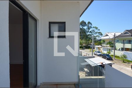 Casa de condomínio à venda com 142m², 4 quartos e 2 vagasSuite 2 - varanda