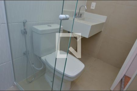 Casa de condomínio à venda com 142m², 4 quartos e 2 vagasBanheiro da Suíte 2