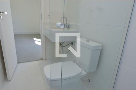 Casa de condomínio à venda com 142m², 4 quartos e 2 vagasBanheiro da Suíte 1