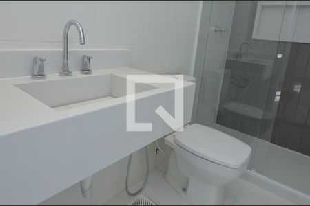 Casa de condomínio à venda com 142m², 4 quartos e 2 vagasBanheiro da Suíte 1