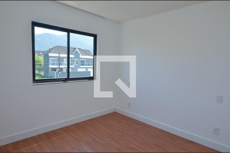 Casa de condomínio à venda com 142m², 4 quartos e 2 vagasSuíte 3