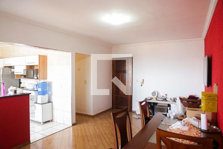 Sala de apartamento à venda com 3 quartos, 100m² em Parque Gerassi, Santo André