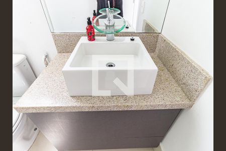 Casa à venda com 120m², 2 quartos e sem vagaBanheiro da Suíte