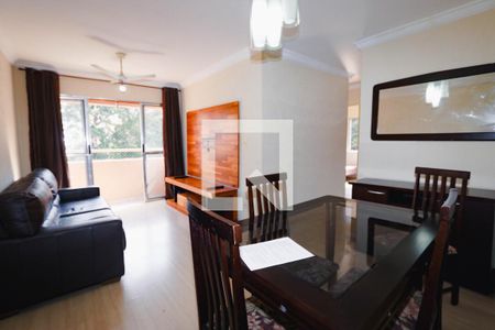 Sala de apartamento para alugar com 3 quartos, 65m² em Jardim Jaqueline, São Paulo