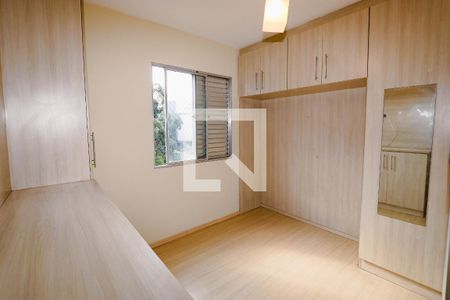 Quarto 1 de apartamento para alugar com 3 quartos, 65m² em Jardim Jaqueline, São Paulo