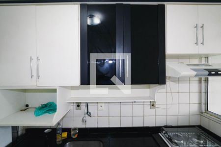 Apartamento para alugar com 65m², 3 quartos e 1 vaga Apartamento para alugar com 65m², 3 quartos e 1 vagaCozinha - Armários