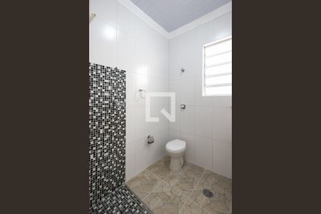 Casa para alugar com 69m², 3 quartos e 3 vagas Casa para alugar com 69m², 3 quartos e 3 vagasBanheiro