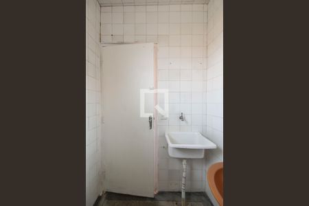 Banheiro de apartamento para alugar com 1 quarto, 35m² em Água Rasa, São Paulo