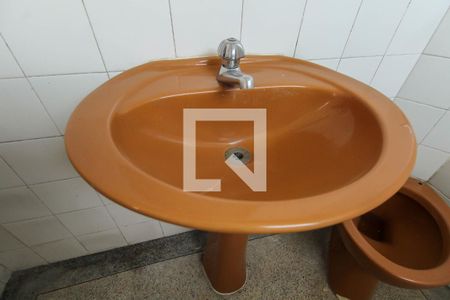 Banheiro de apartamento para alugar com 1 quarto, 35m² em Água Rasa, São Paulo