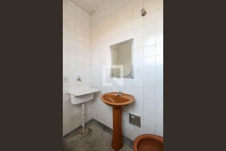 Banheiro de apartamento para alugar com 1 quarto, 35m² em Água Rasa, São Paulo