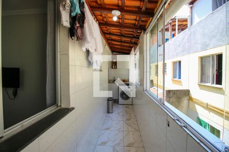 Casa de condomínio para alugar com 54m², 2 quartos e 1 vaga Casa de condomínio para alugar com 54m², 2 quartos e 1 vagaVaranda
