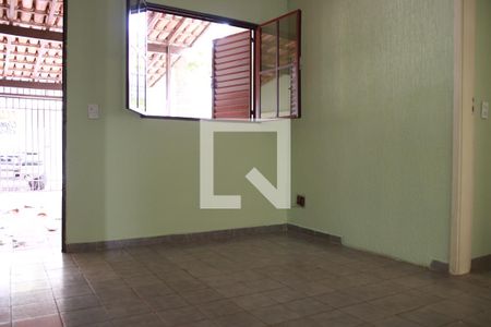 Sala de casa para alugar com 5 quartos, 250m² em Taguatinga Norte (taguatinga), Brasília