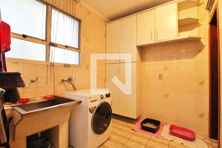 Apartamento para alugar com 128m², 3 quartos e 2 vagasÁrea de Serviço / Banheiro de Serviço / Quarto de Serviço