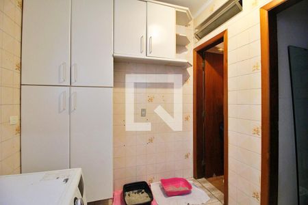 Apartamento para alugar com 128m², 3 quartos e 2 vagasÁrea de Serviço / Banheiro de Serviço / Quarto de Serviço